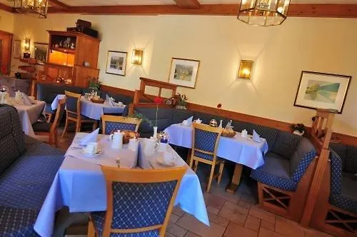 阿尔特帕克霍夫酒店 酒店 4*